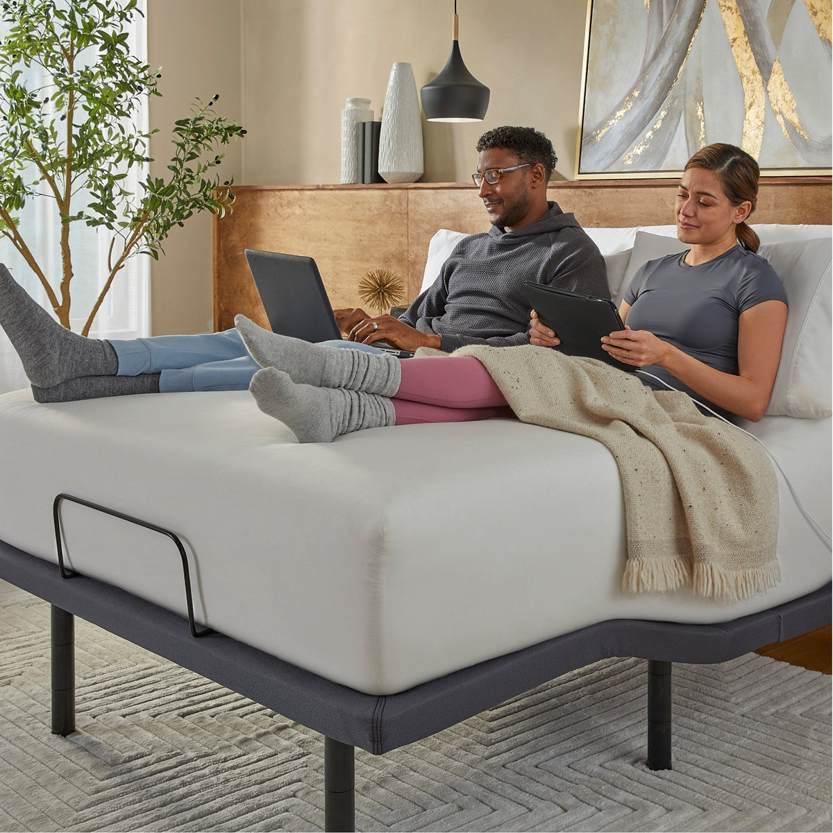 bedplanet.com/products/serta®-baselogic-gold-adjustable-base