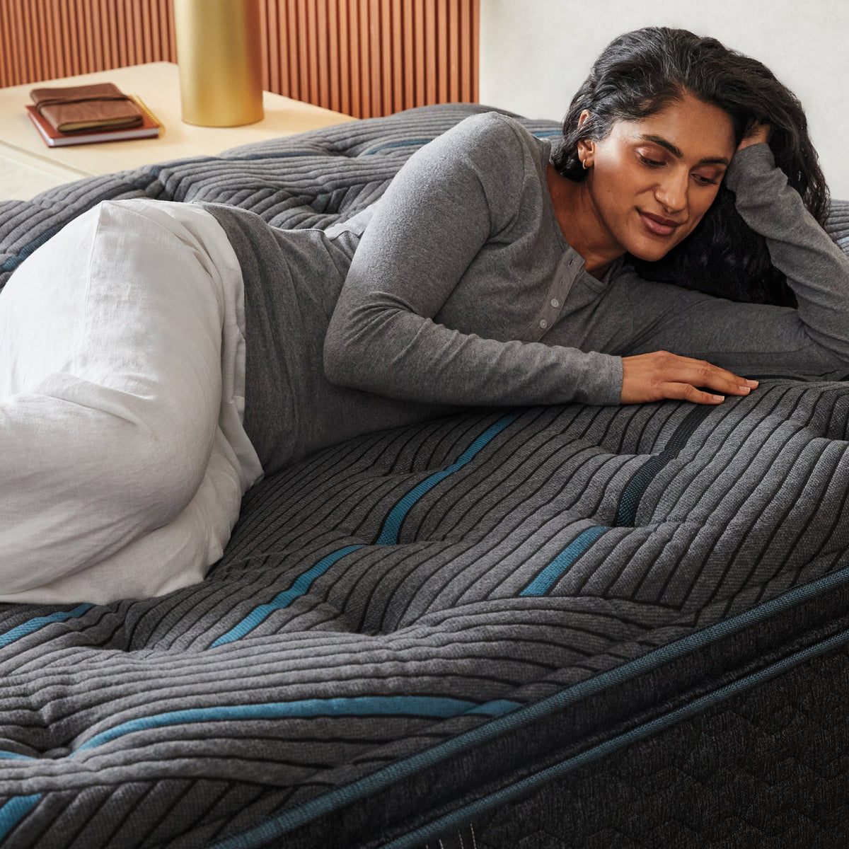 Beautyrest Core Level Two Medium Firm Pillow Top Mattress