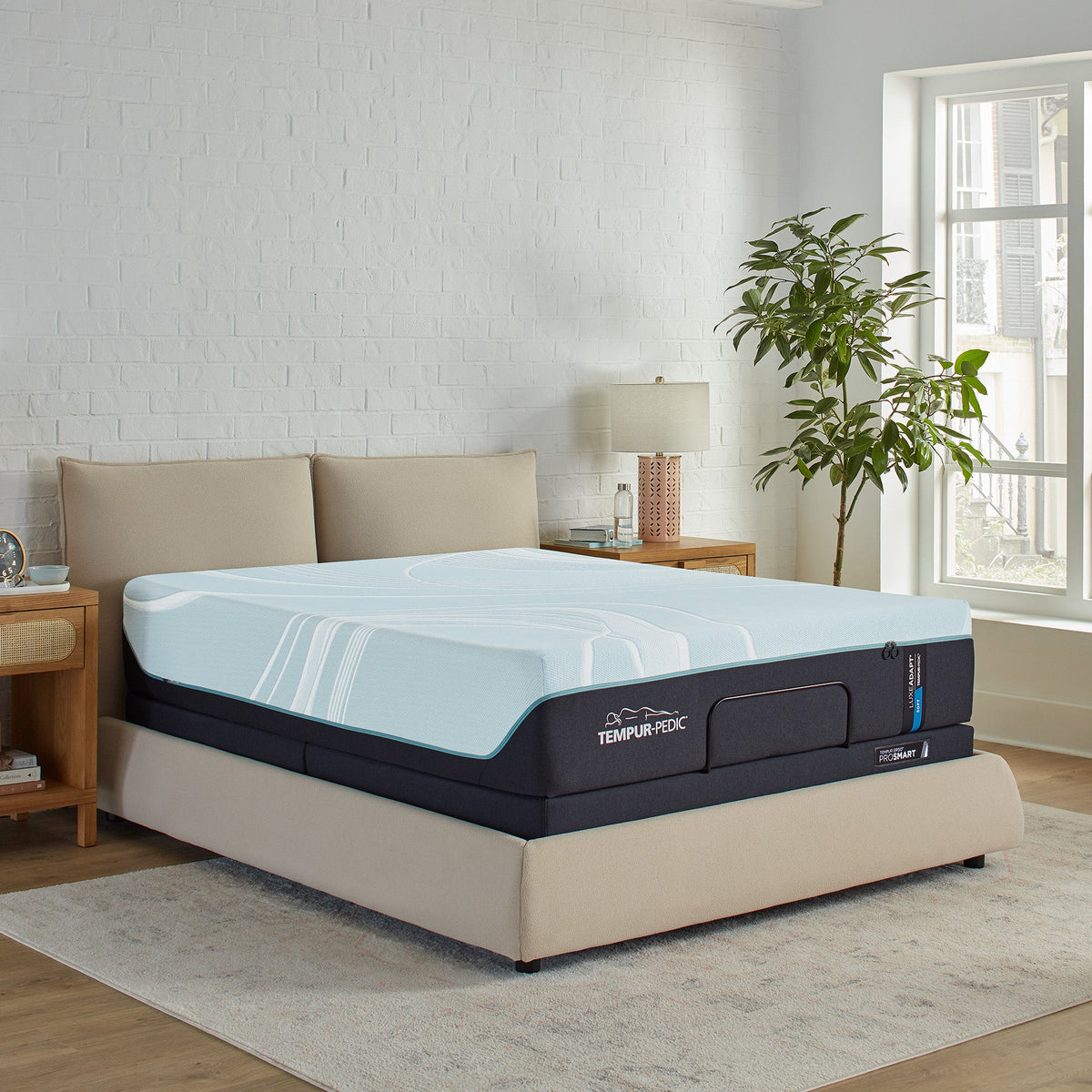 TEMPUR-LuxeAdapt Soft 13-Inch Mattress
