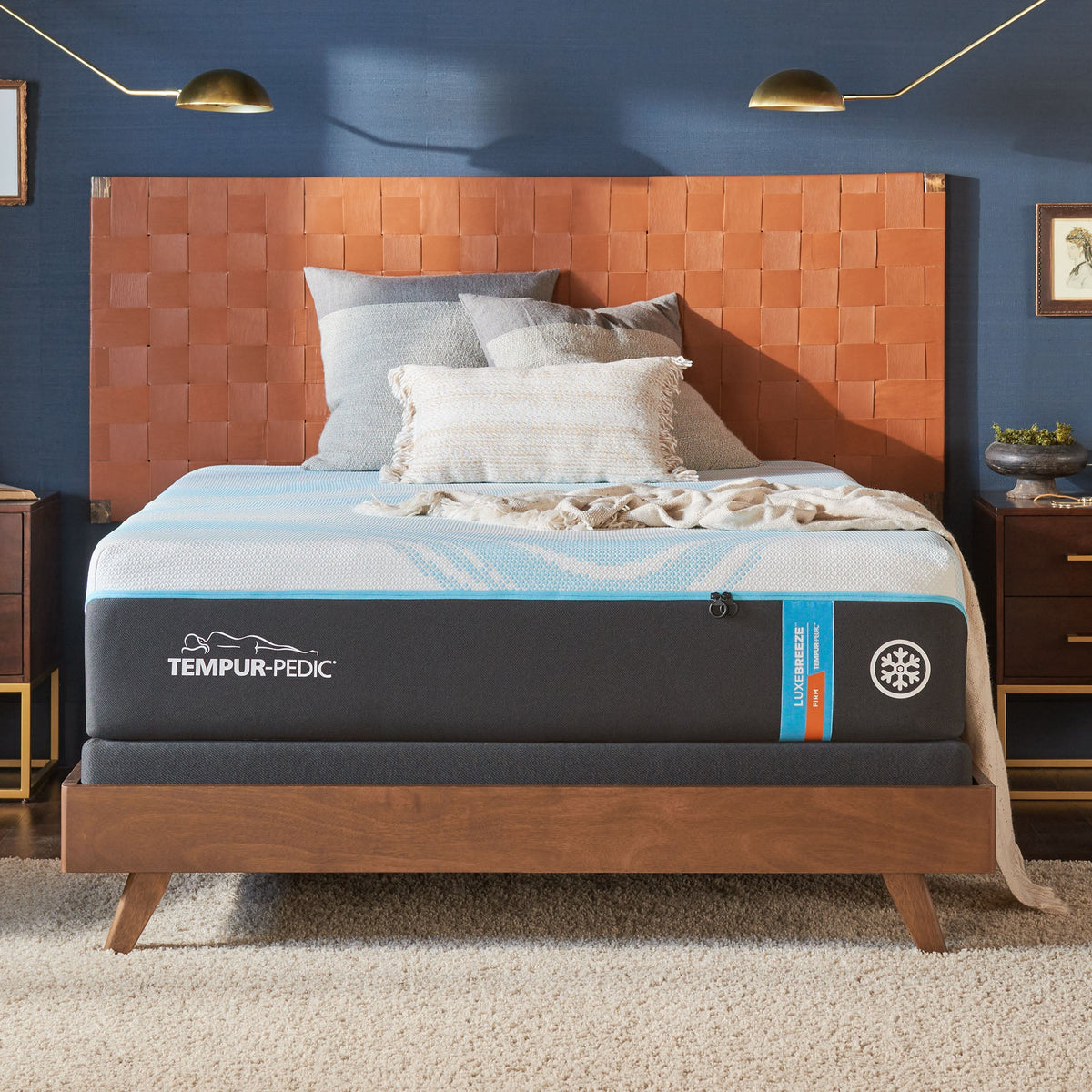 TEMPUR-LuxeBreeze Firm 13-Inch Mattress
