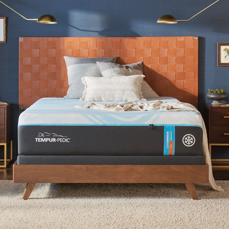 TEMPUR-LuxeBreeze Firm 13-Inch Mattress
