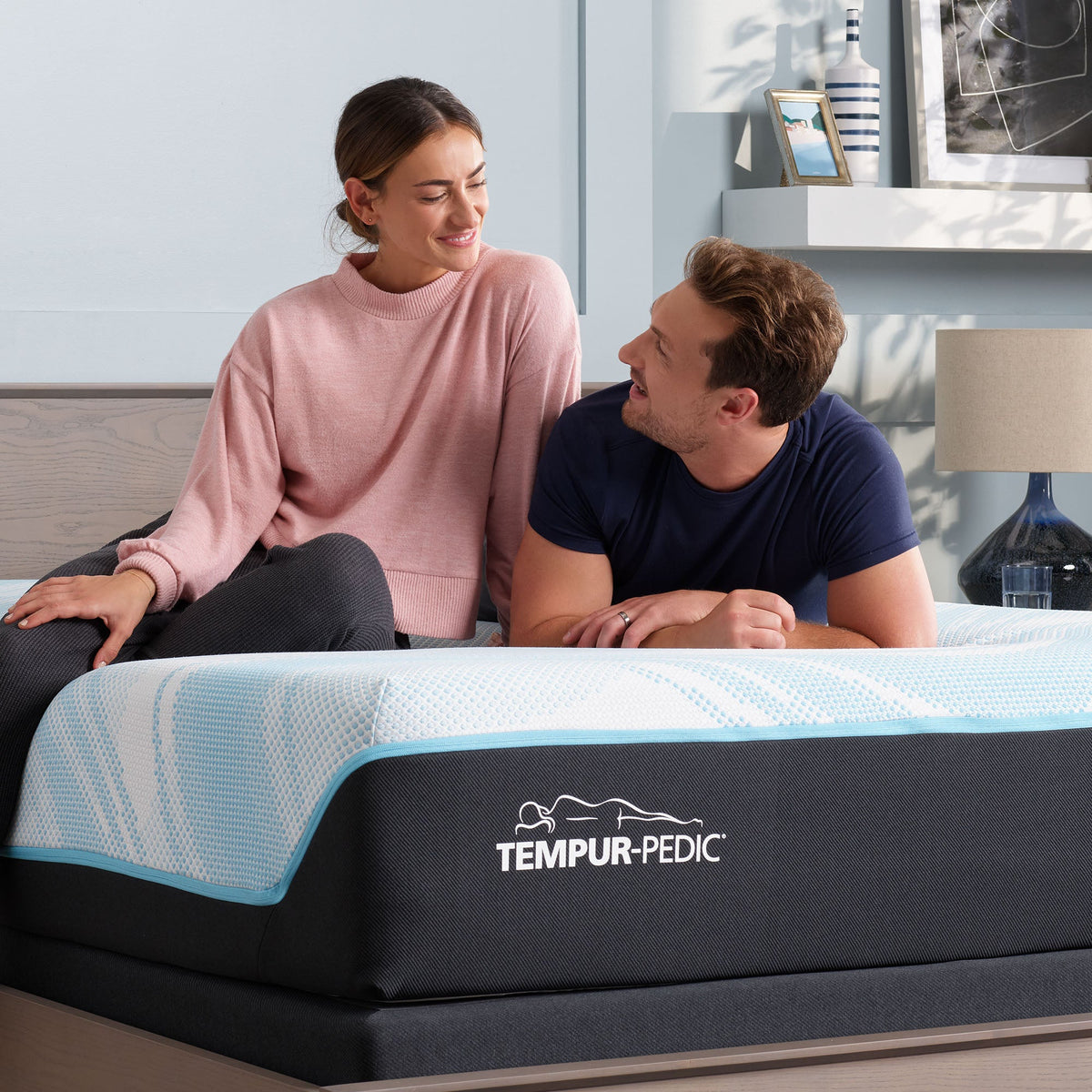 TEMPUR-LuxeBreeze Firm 13-Inch Mattress